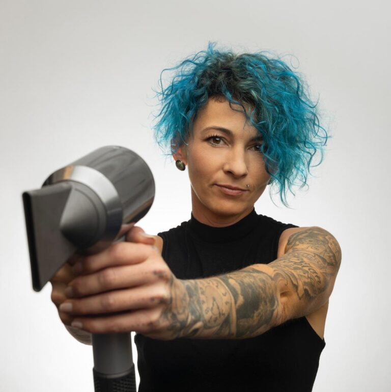 Jasmin Schoberegger – Stylistin HAAS & HAAR Baden